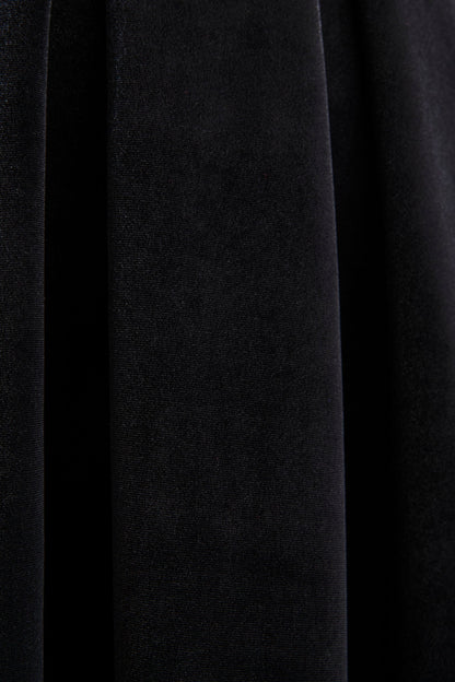 Seraphic | Vestido Midi Negro de Terciopelo con Mangas Abullonadas