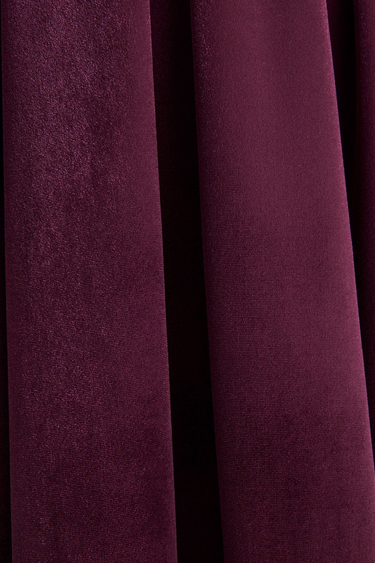 Seraphic | Vestido Midi de Terciopelo Burdeos con Mangas Abullonadas