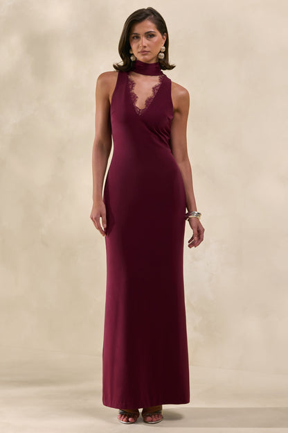 True Icon | Vestido Largo Burgundy De Satén Con Cuello Alto Y Chal
