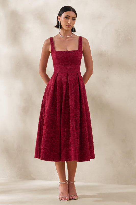 Ashmara | Vestido Midi de Encaje Color Burdeos con Cuello Cuadrado