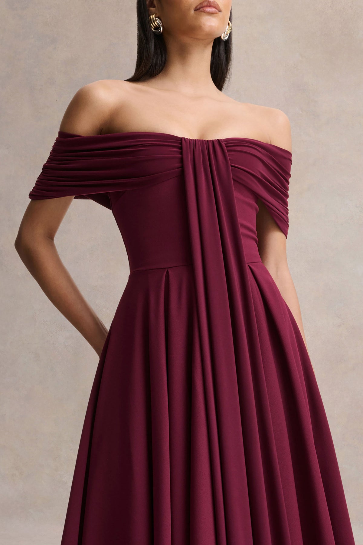 Dearest | Vestido Midi Burdeos con Escote Bardot