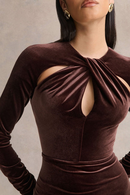 Francine | Vestido midi de terciopelo marrón con escote redondo y detalles recortados