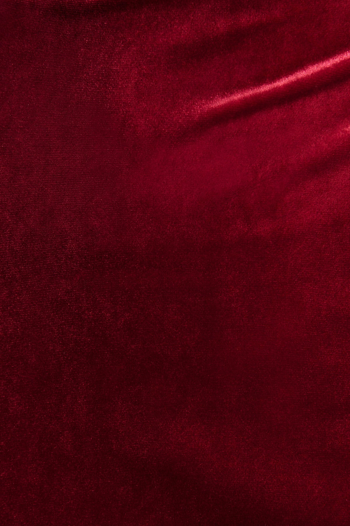 Nivina | Vestido Midi Rojo de Terciopelo con Cuello Alto Sin Manga