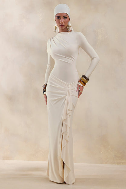 Karessa | Vestido Largo color crema de cuello alto con detalle fruncido y abertura frontal alta