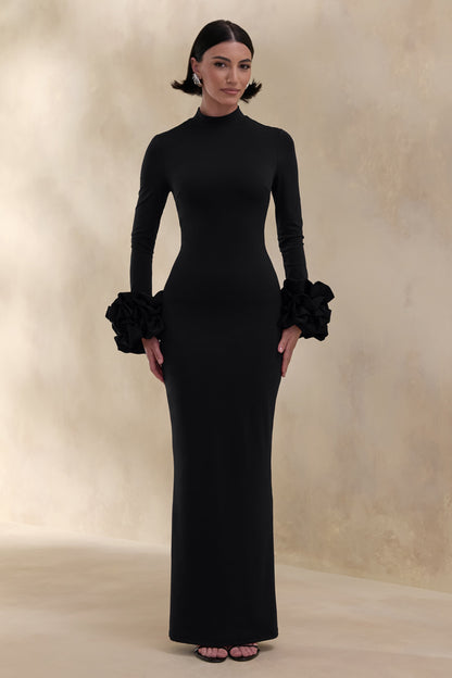 Jaselle | Vestido Largo Negro Con Escote Alto Y Puños De Satén Con Volantes
