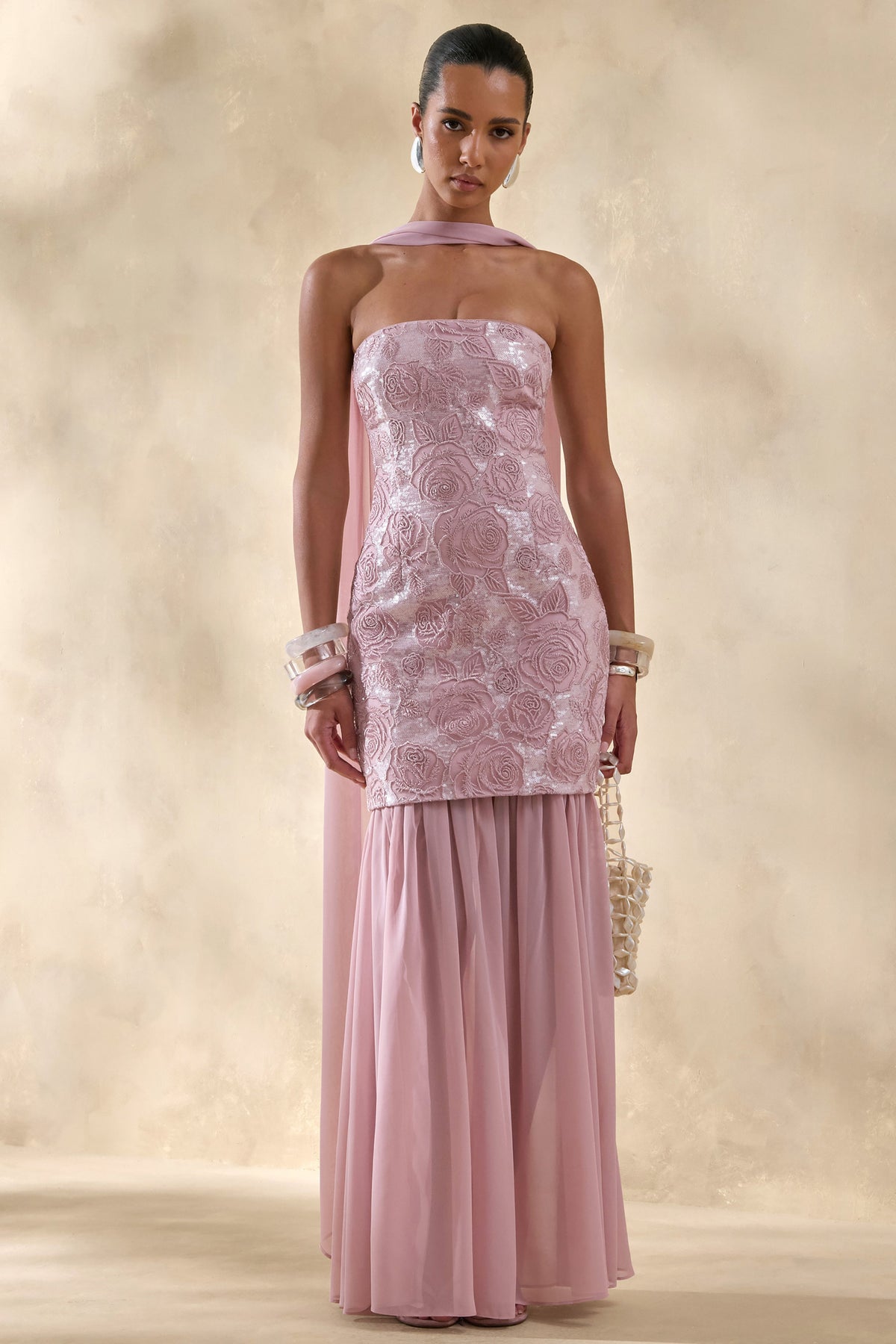 Meraly | Vestido Largo Rosa de Lentejuelas Bandeau con Detalle de Pañuelo