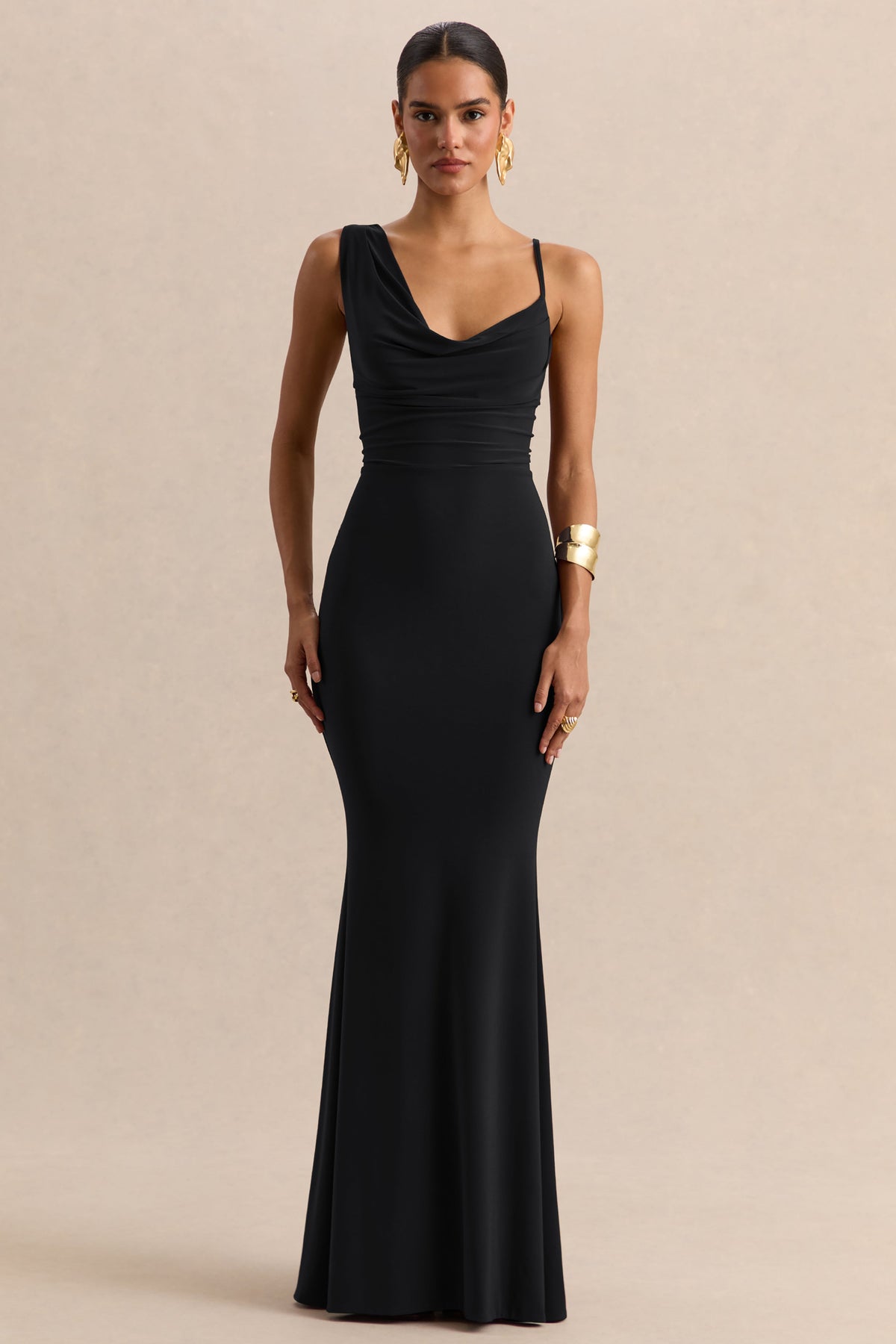 Armelia | Vestido Largo Negro Con Escote Drapeado Y Detalle De Pañuelo