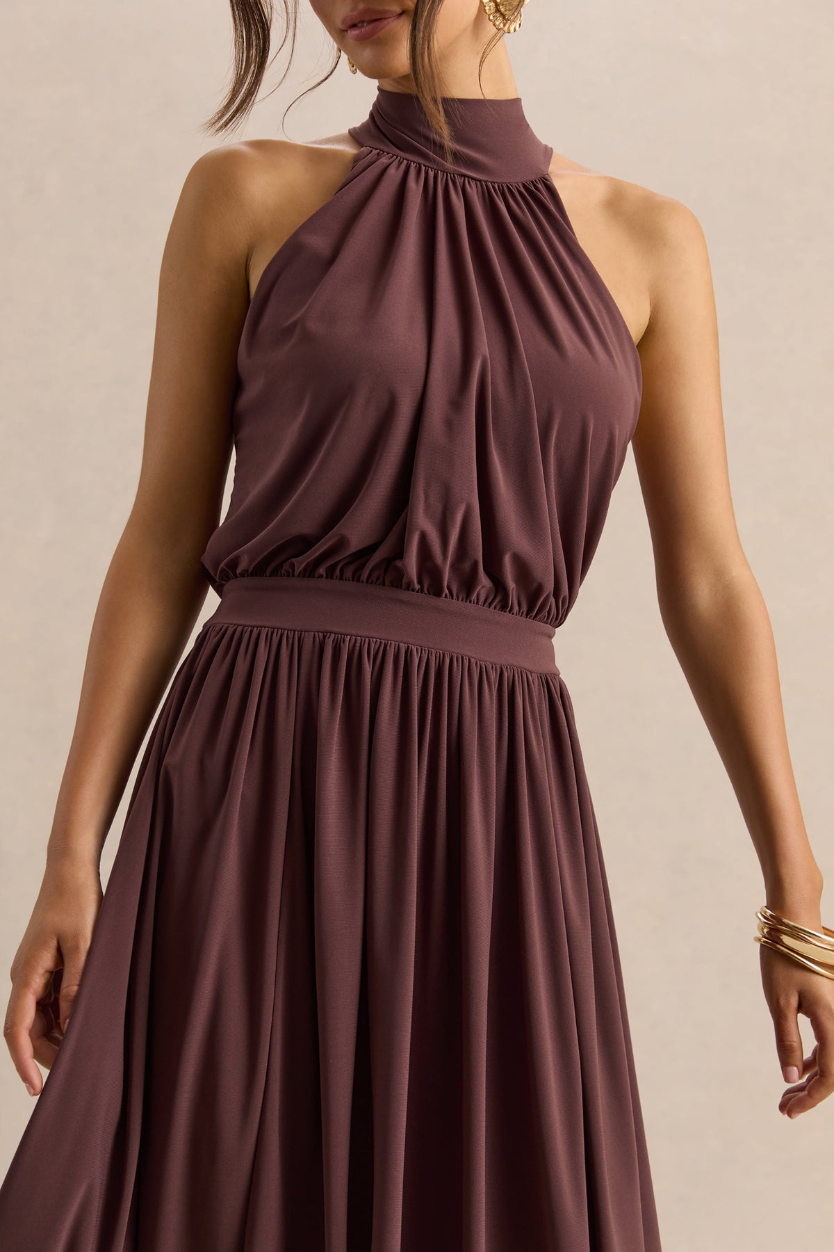 Hedira | Vestido Midi Marrón de Cuello Alto