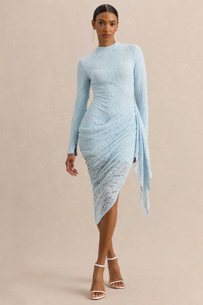 Laureline | Vestido Midi de encaje azul empolvado con cuello redondo, detalle drapeado y bajo asimétrico