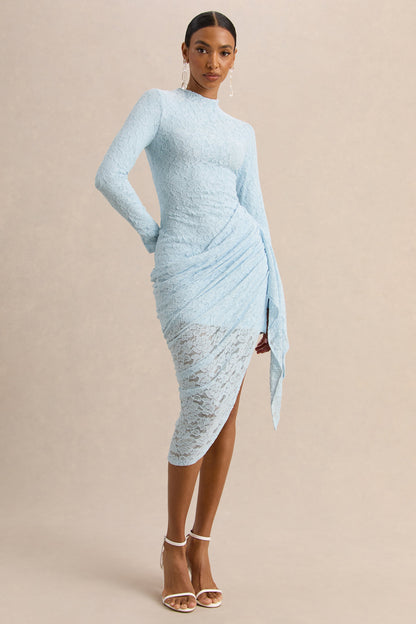 Laureline | Vestido Midi de encaje azul empolvado con cuello redondo, detalle drapeado y bajo asimétrico