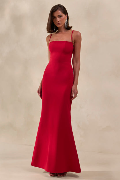 Zavira | Vestido Largo Rojo de Escote Cuadrado