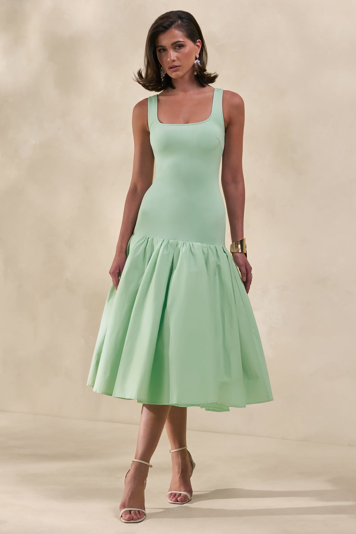 Nanette | Vestido Midi Verde Menta Con Cuello Cuadrado Y Falda Voluminosa