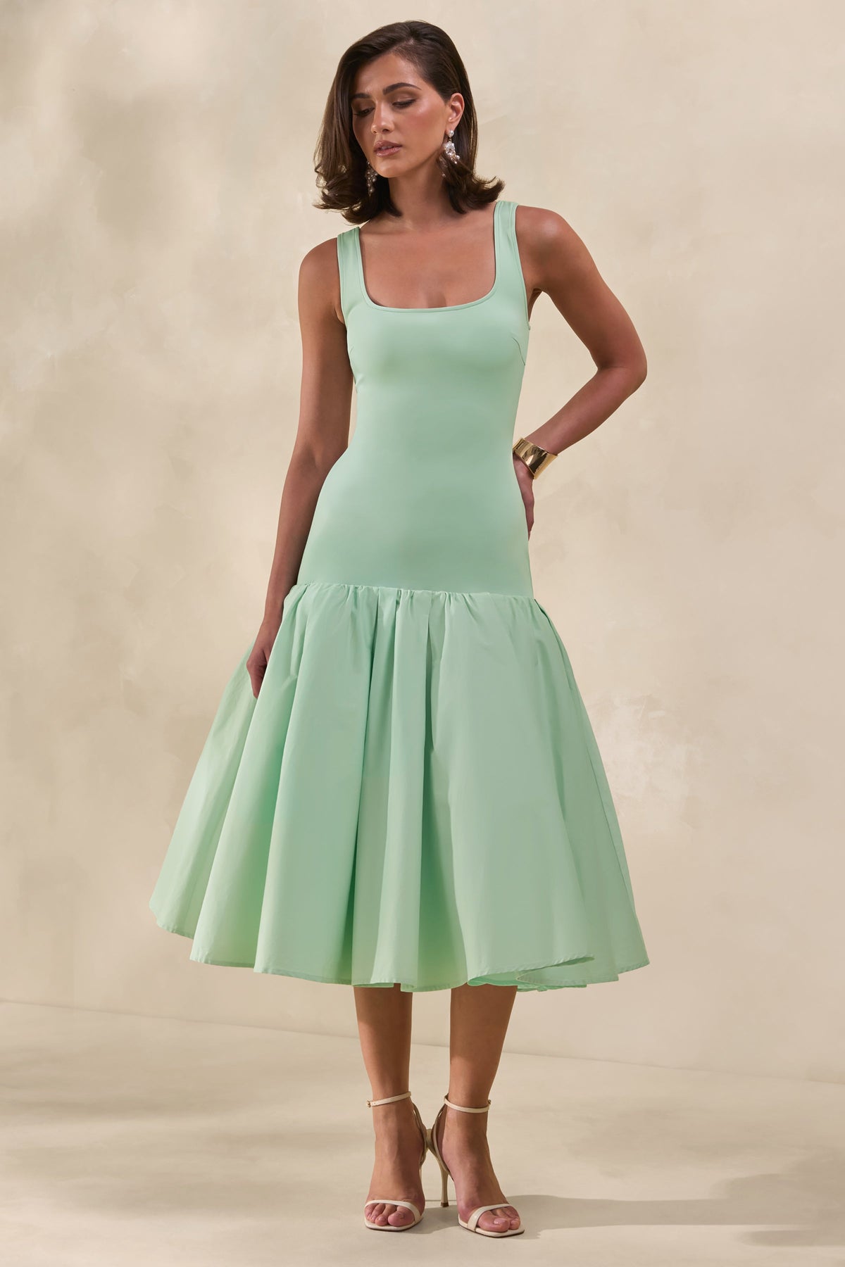 Nanette | Vestido Midi Verde Menta Con Cuello Cuadrado Y Falda Voluminosa