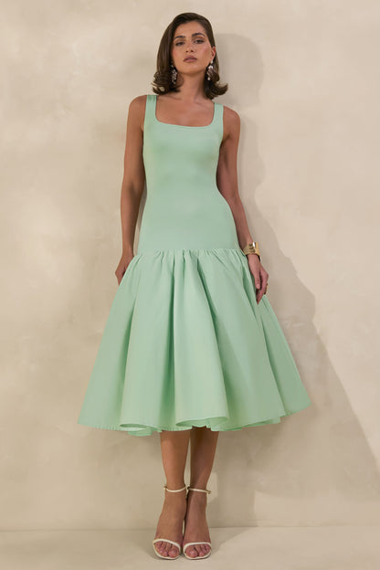 Nanette | Vestido Midi Verde Menta Con Cuello Cuadrado Y Falda Voluminosa
