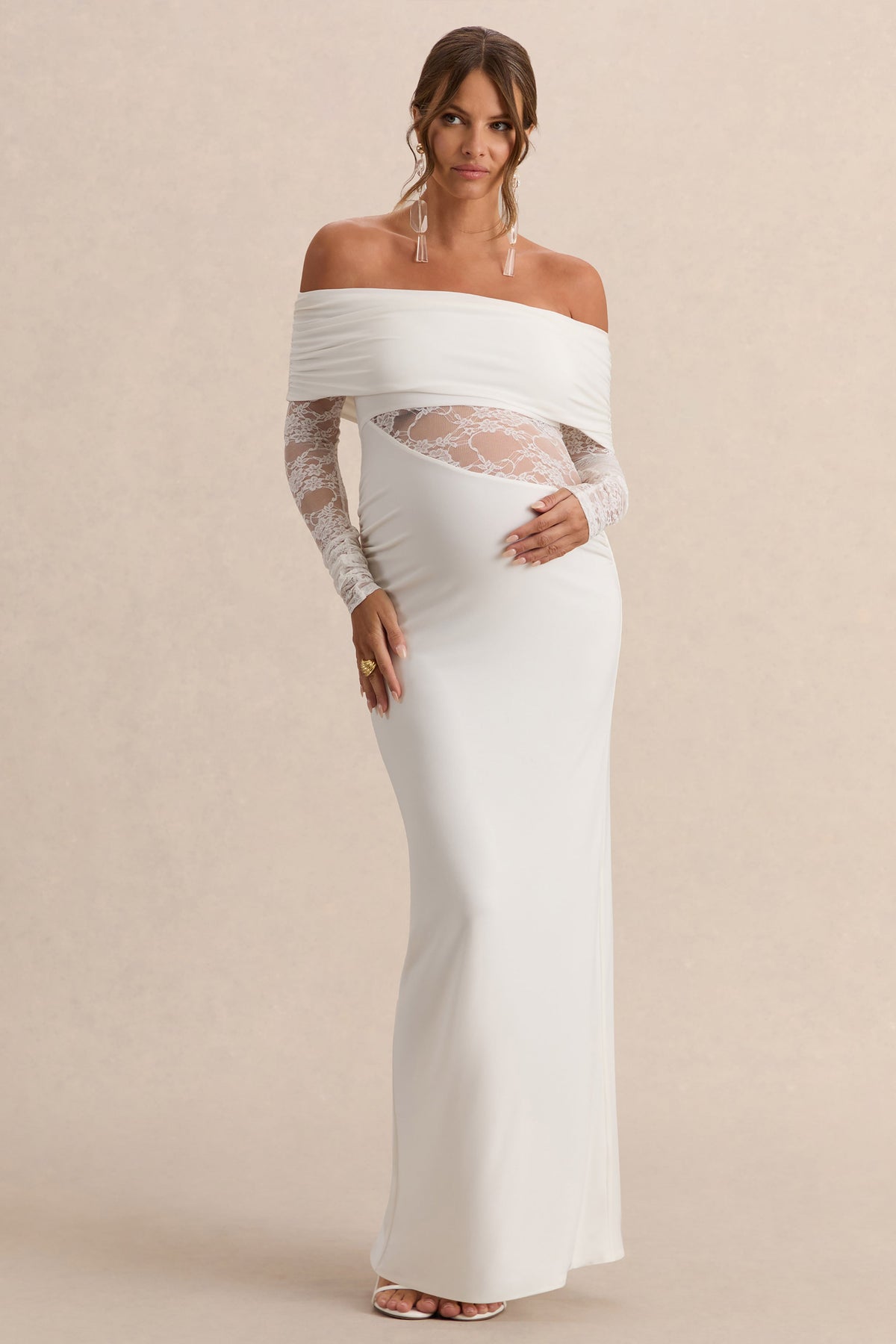 Artemisia | Vestido Premamá Largo Blanco Con Escote Bardot Y Detalle De Encaje