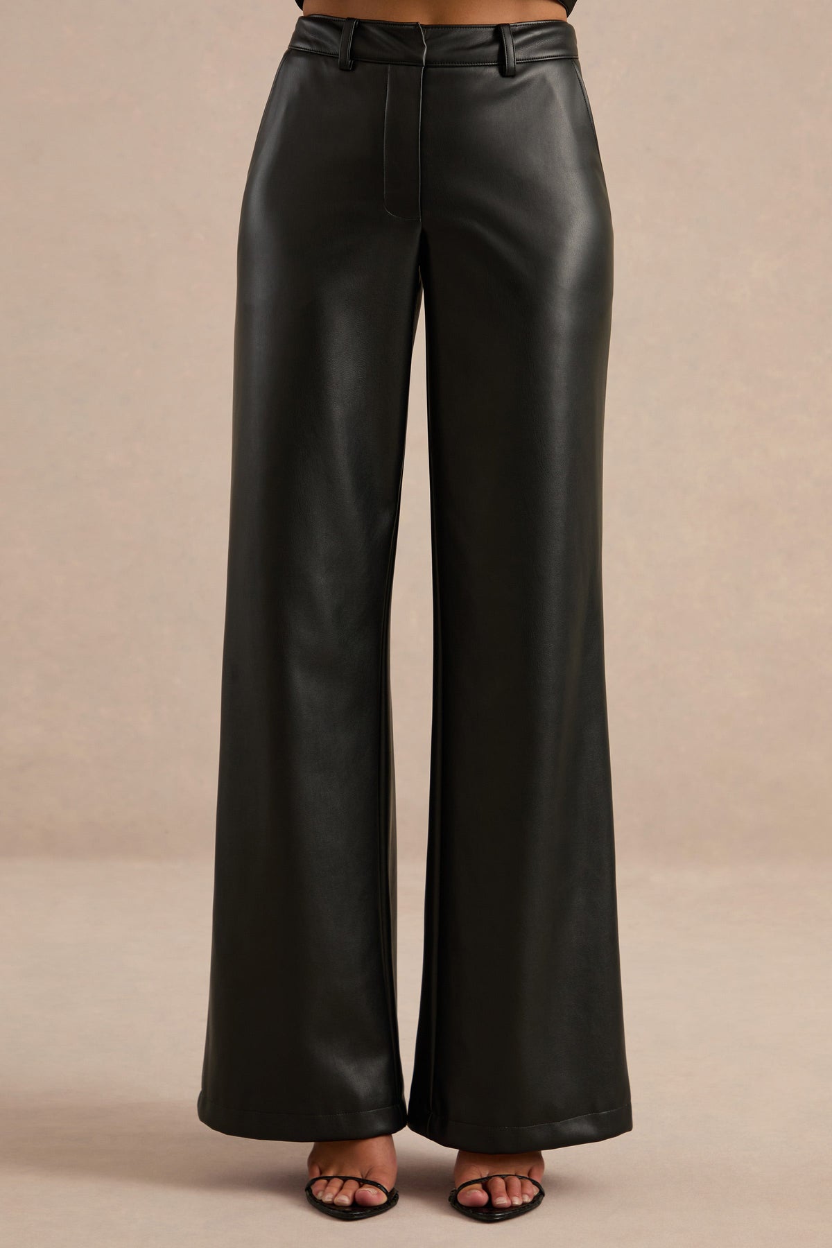 Gaelina | Pantalones Negros De Polipiel De Pierna Recta