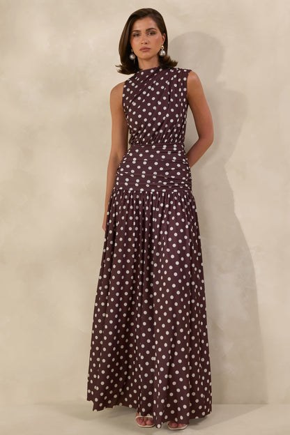 Kelis | Vestido Largo Marrón De Lunares De Jersey Con Cuello Alto Y Detalles Drapeados