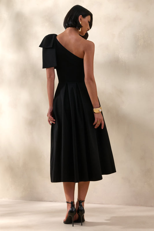 Meria | Vestido Midi Negro Con Escote Asimétrico Y Manga Lazo