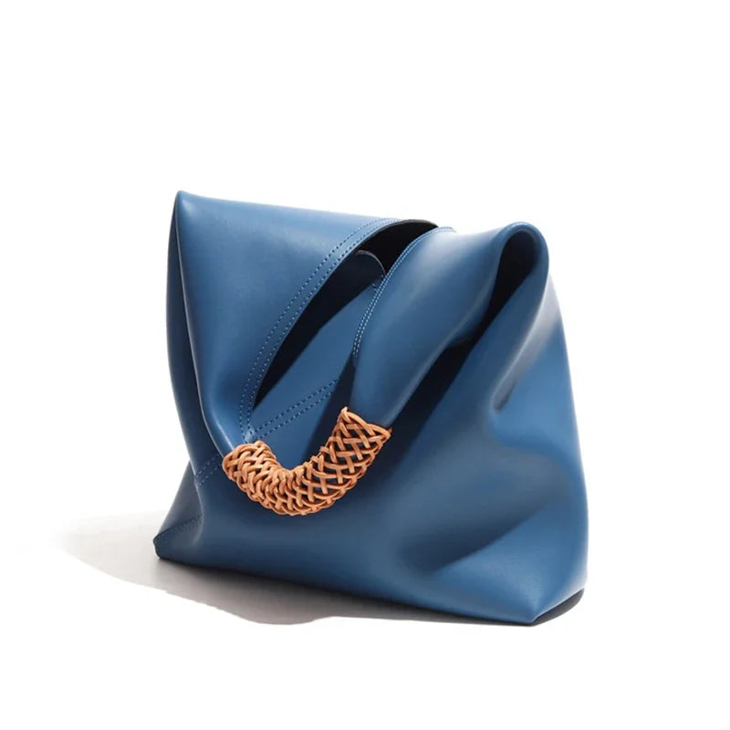 Ilaria | Weiche Handtasche