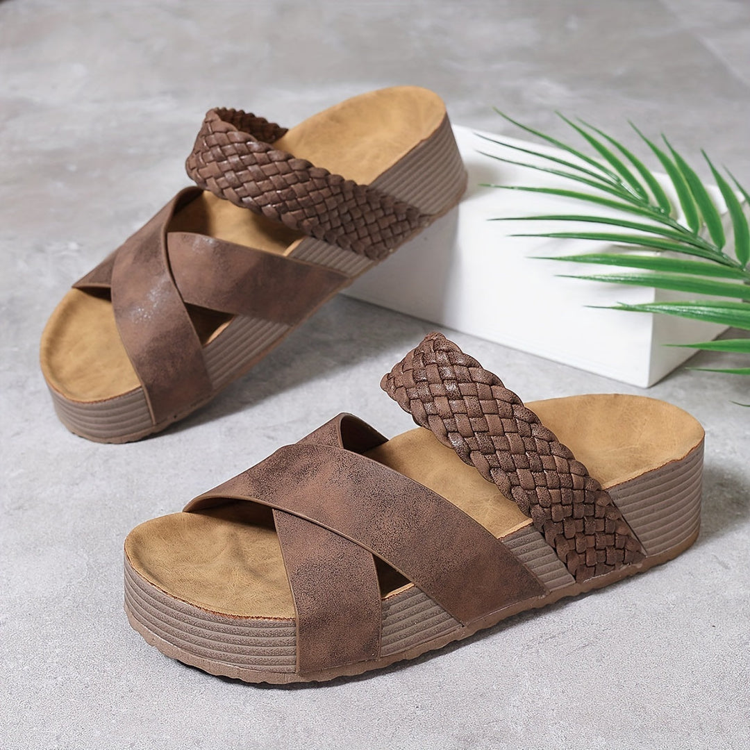 Donatella | Sandalias de Elegancia Trenzada