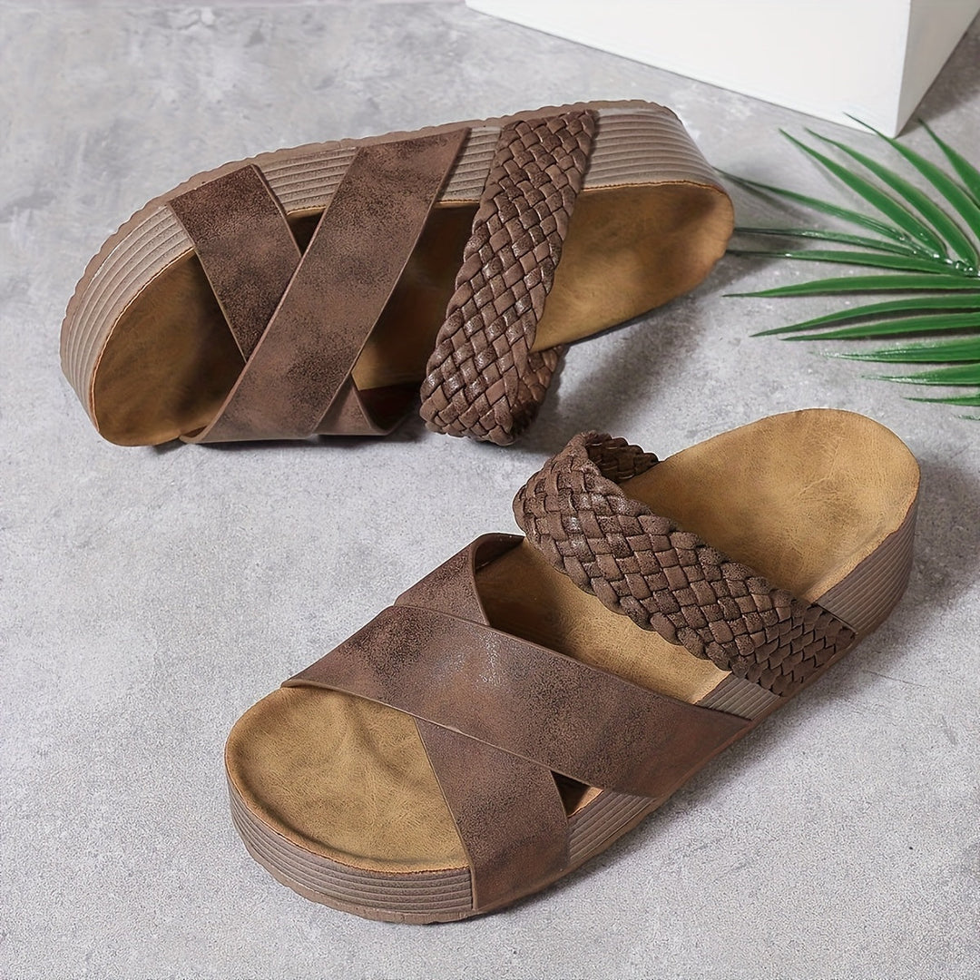Donatella | Sandalias de Elegancia Trenzada