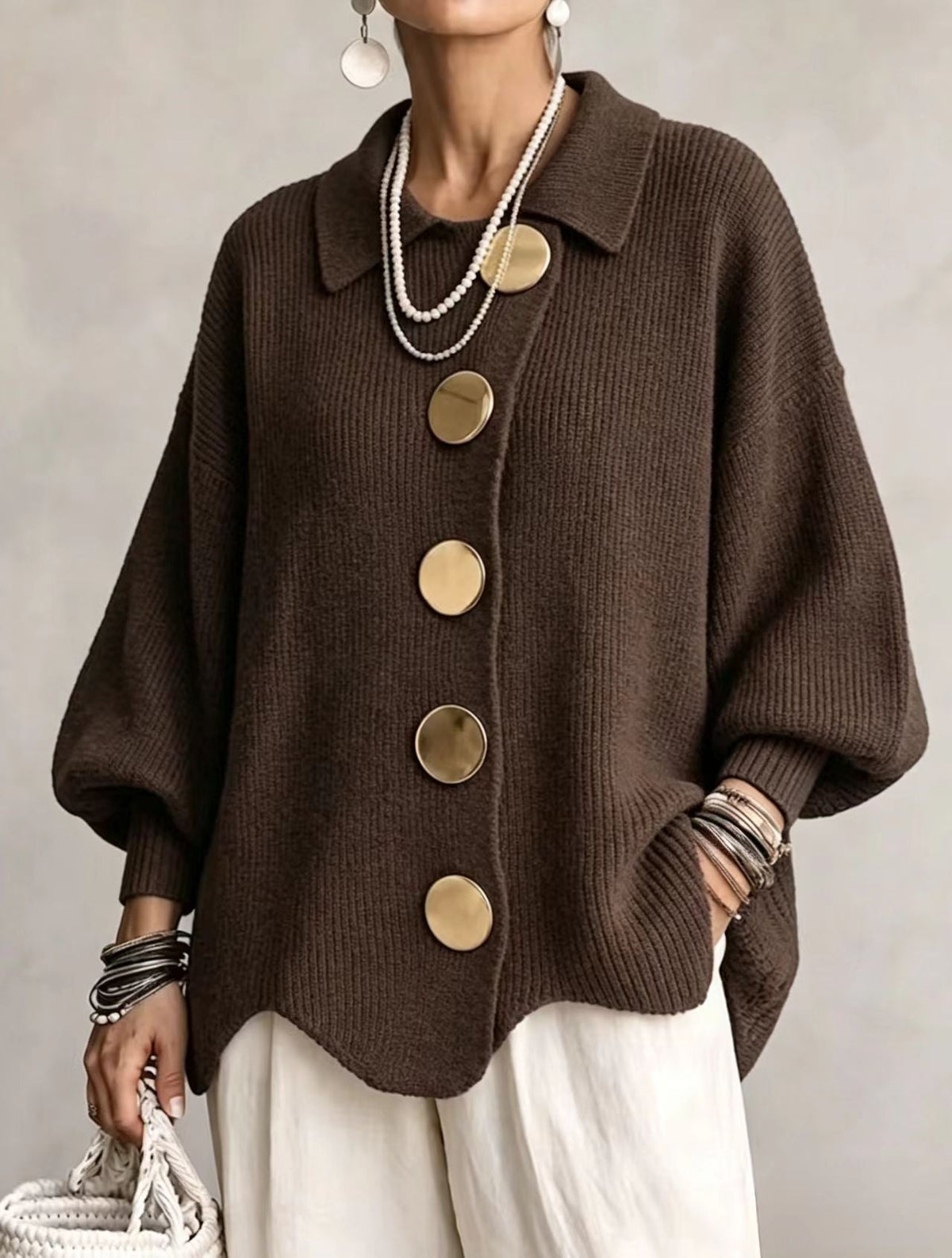 Annette™ | Elegante Oversize-Strickjacke mit großen goldenen Knöpfen