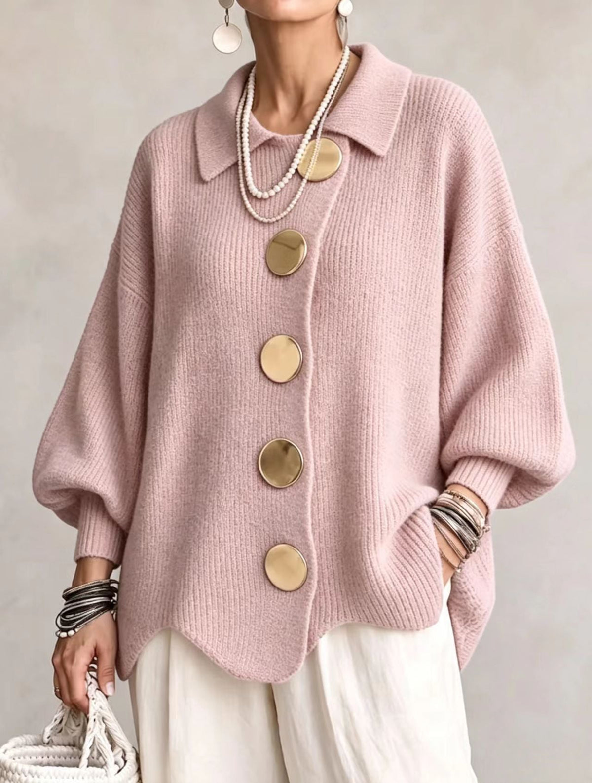 Annette™ | Elegante Oversize-Strickjacke mit großen goldenen Knöpfen