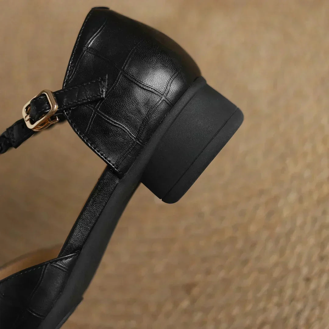 Etta | Sandalen aus Leder mit geflochtenem Riemen und Schnalle