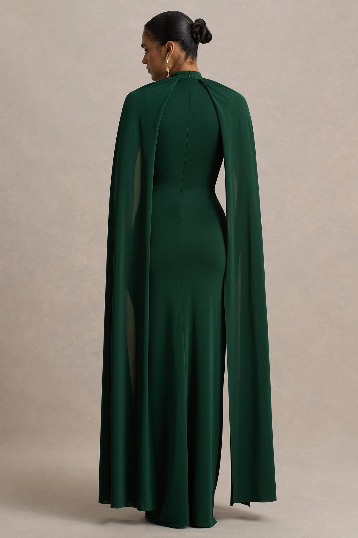 Darielle | Vestido largo de Escote Alto con Mangas Capa Verde Botella