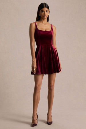 Roxanne | Vestido Corto de Terciopelo Burdeos con Escote Cuadrado