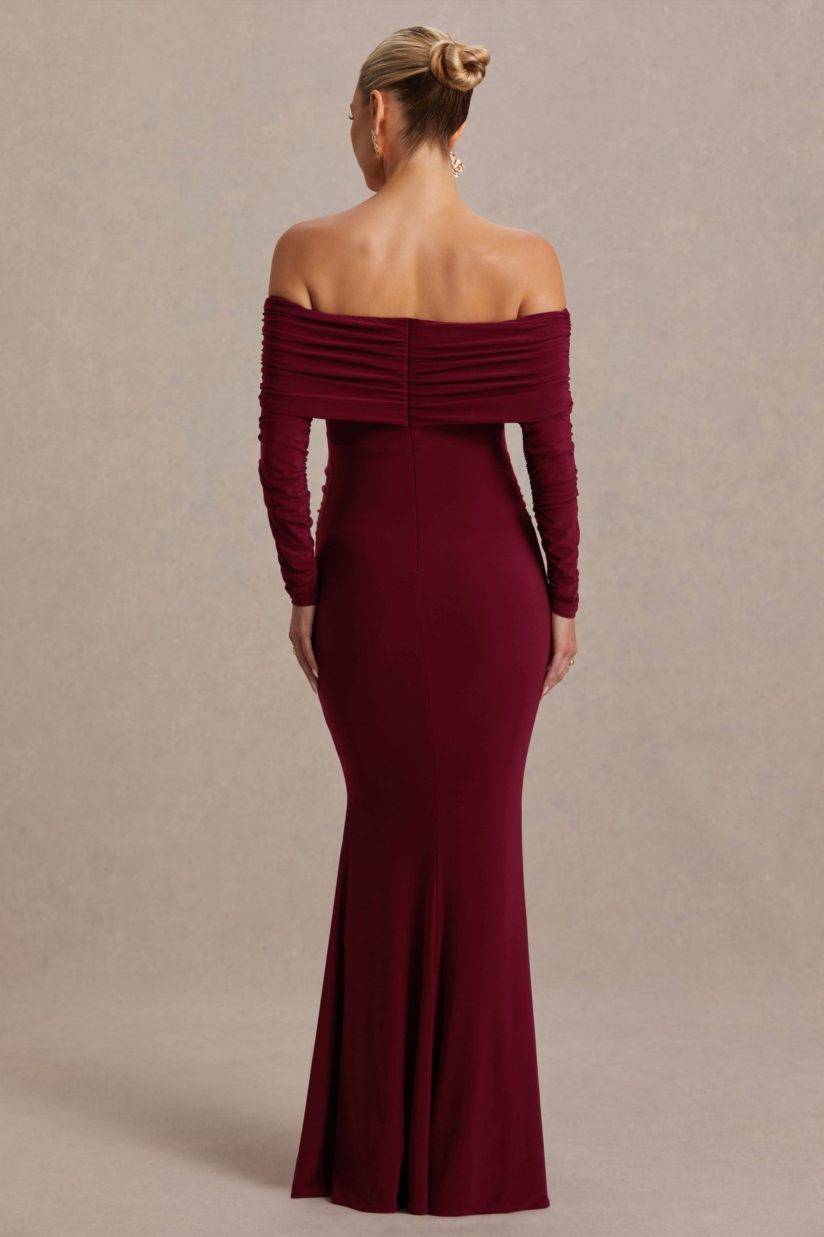 Odessa | Vestido Largo Premamá Color Baya con Escote Bardot