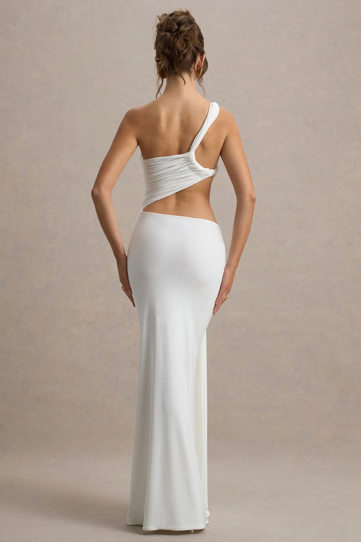 Giovanna | Vestido largo Blanco con detalles cut out y drapeados