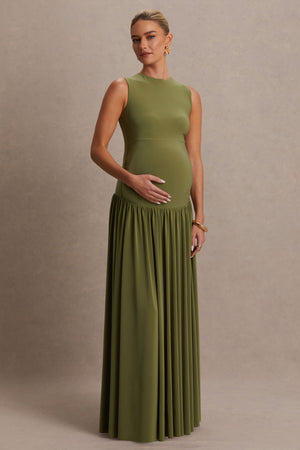 Outline | Vestido premamá largo color oliva con cuello alto y falda drapeada