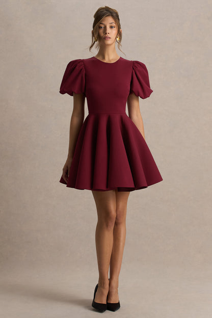 Emelia | Vestido Corto Skater Burdeos con Mangas Abullonadas