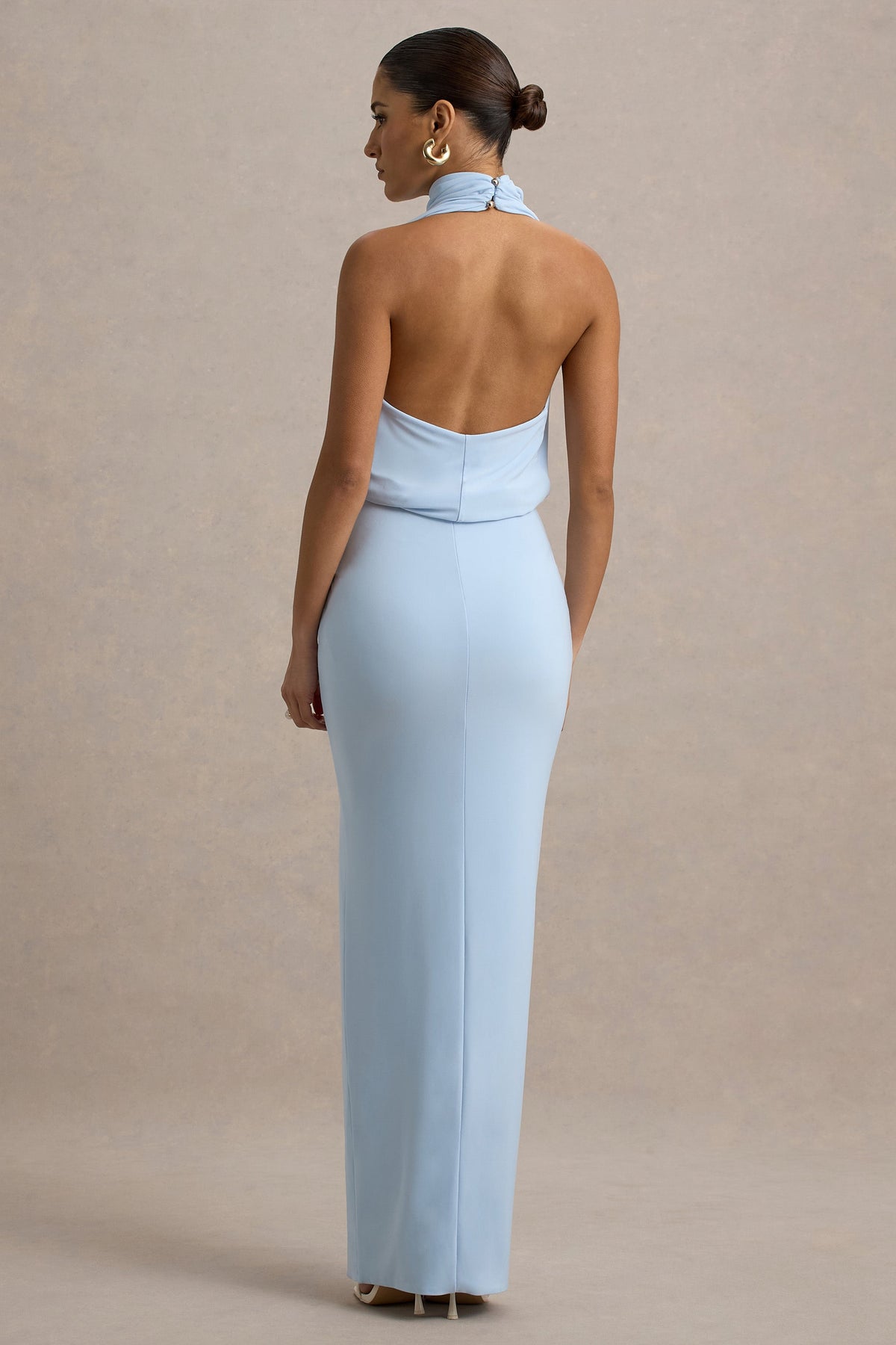 Hayden | Vestido largo en Azul bebé de Cuello Alto con Abertura Drapeada