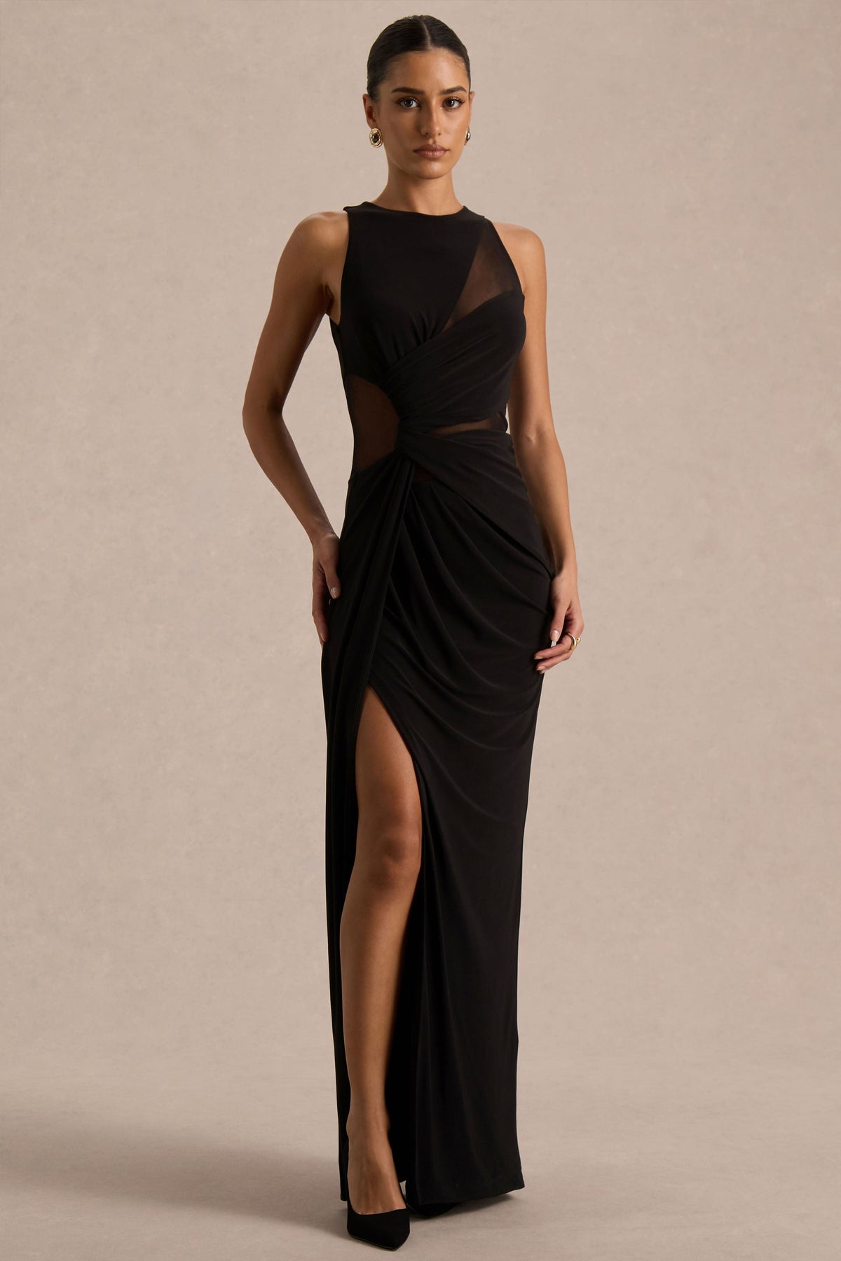 Opaline | Vestido Largo negro con cuello redondo
