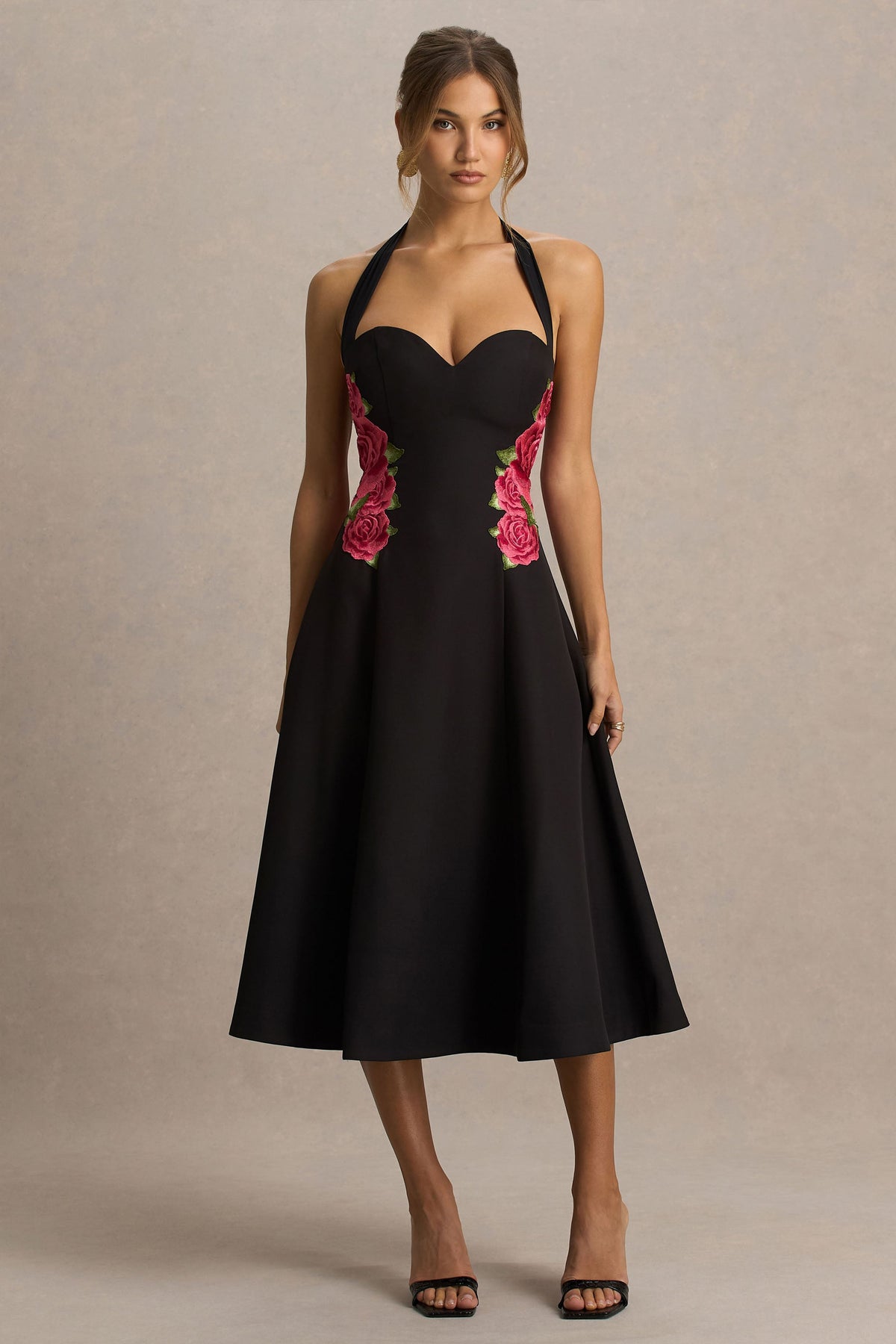 Tillie | Vestido Midi Negro con Escote Halter