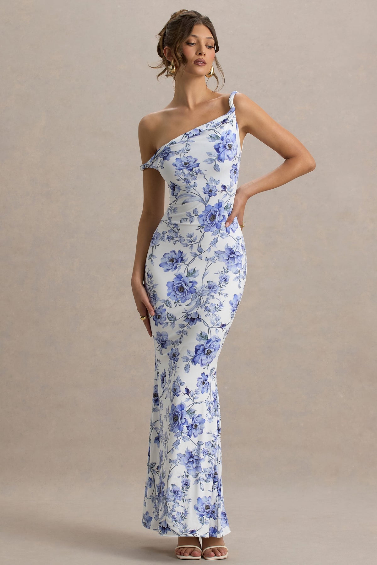 Lita | Vestido largo de estampado floral  entallado y asimétrico retorcido