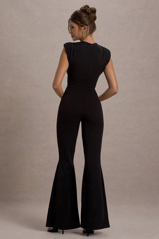 Elyna | Mono negro con hombros fruncidos y pantalones acampanados