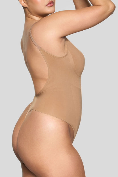 BOOMBA | Body moldeador de la silueta en color caramelo