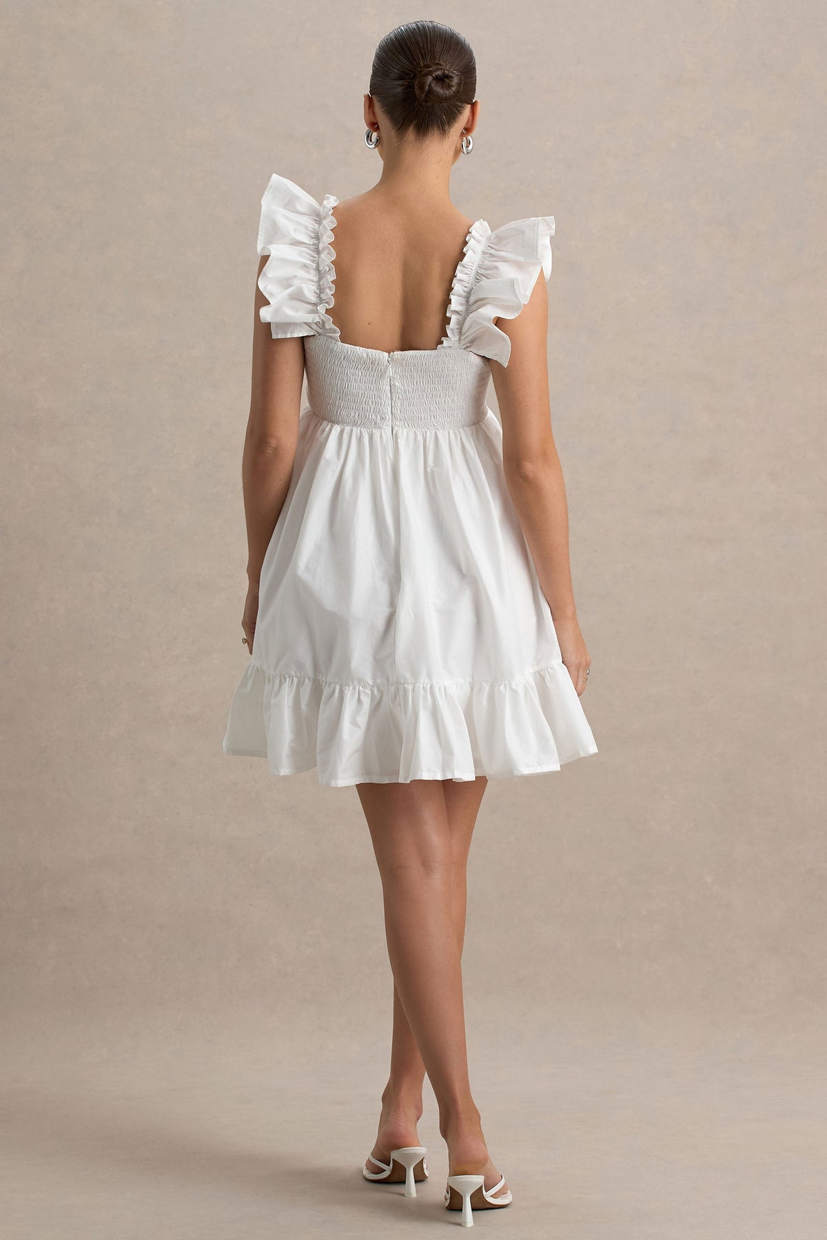Dolly Daze | Vestido corto de premamá Blanco con Mangas de Volantes