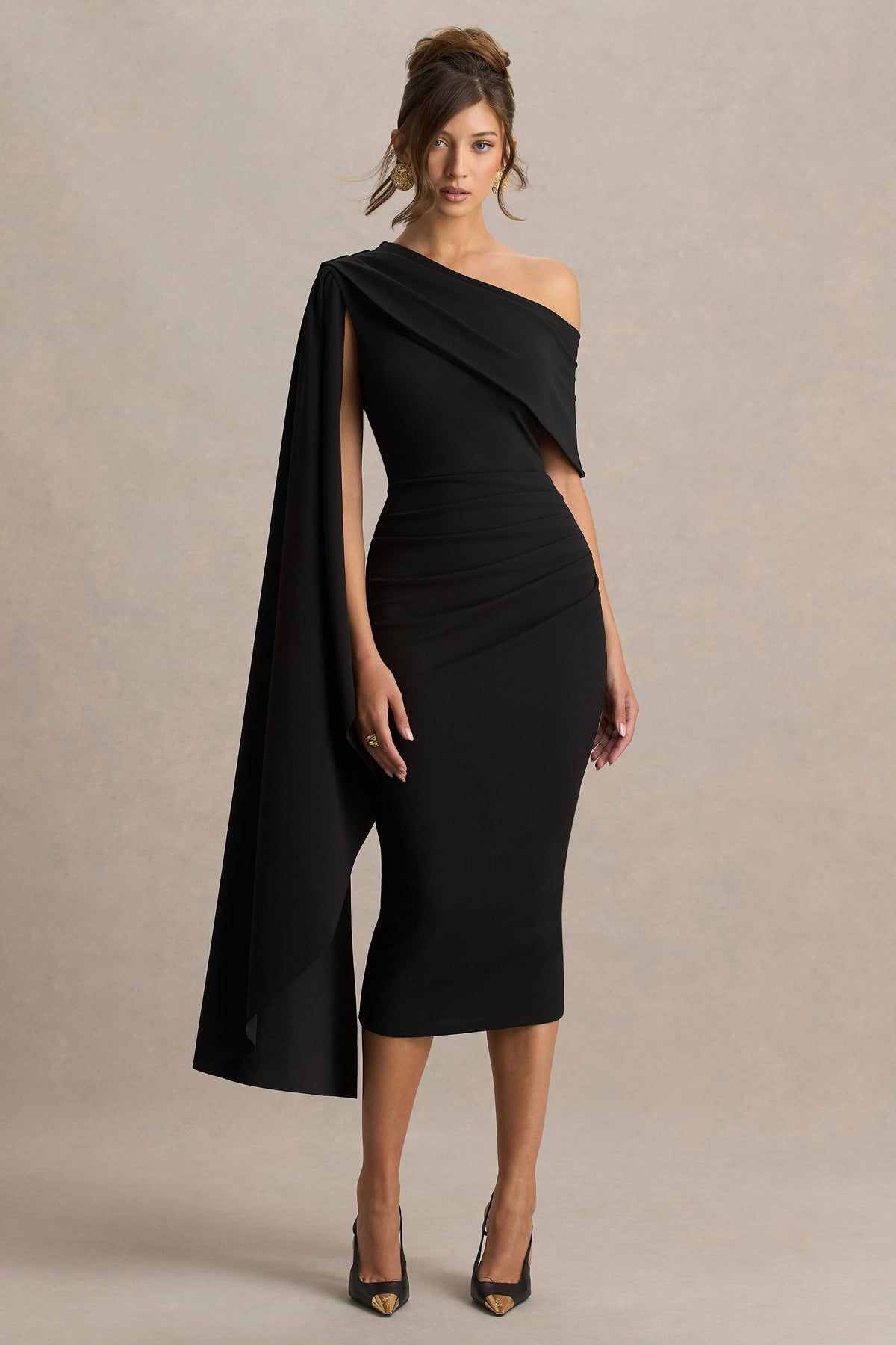 Leah | Vestido Midi Burdeos De Escote Asimétrico Con Manga Capa y Detalle Drapé