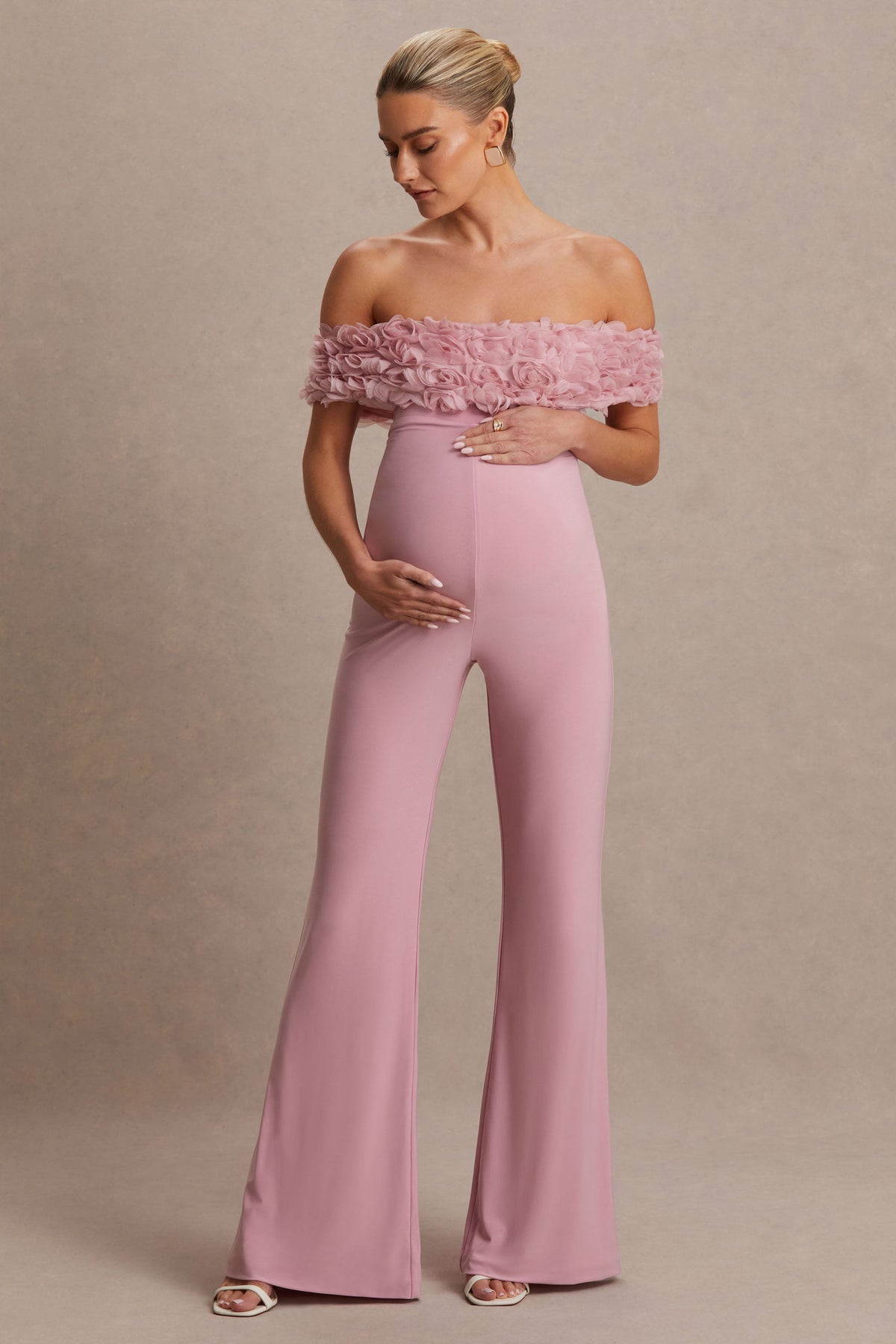 Sallow | Mono premamá en Rosa con Flores y Escote Bardot
