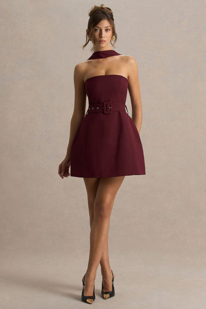 Timberly | Vestido corto en  burdeos de cuello alto y corte entallado