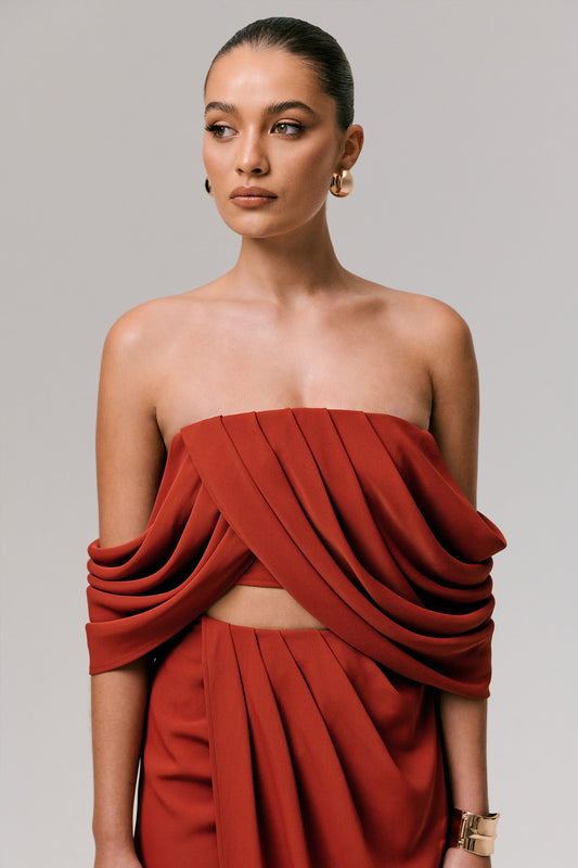 Talika | Top Corto Bardot Terracota con Mangas Drapeadas