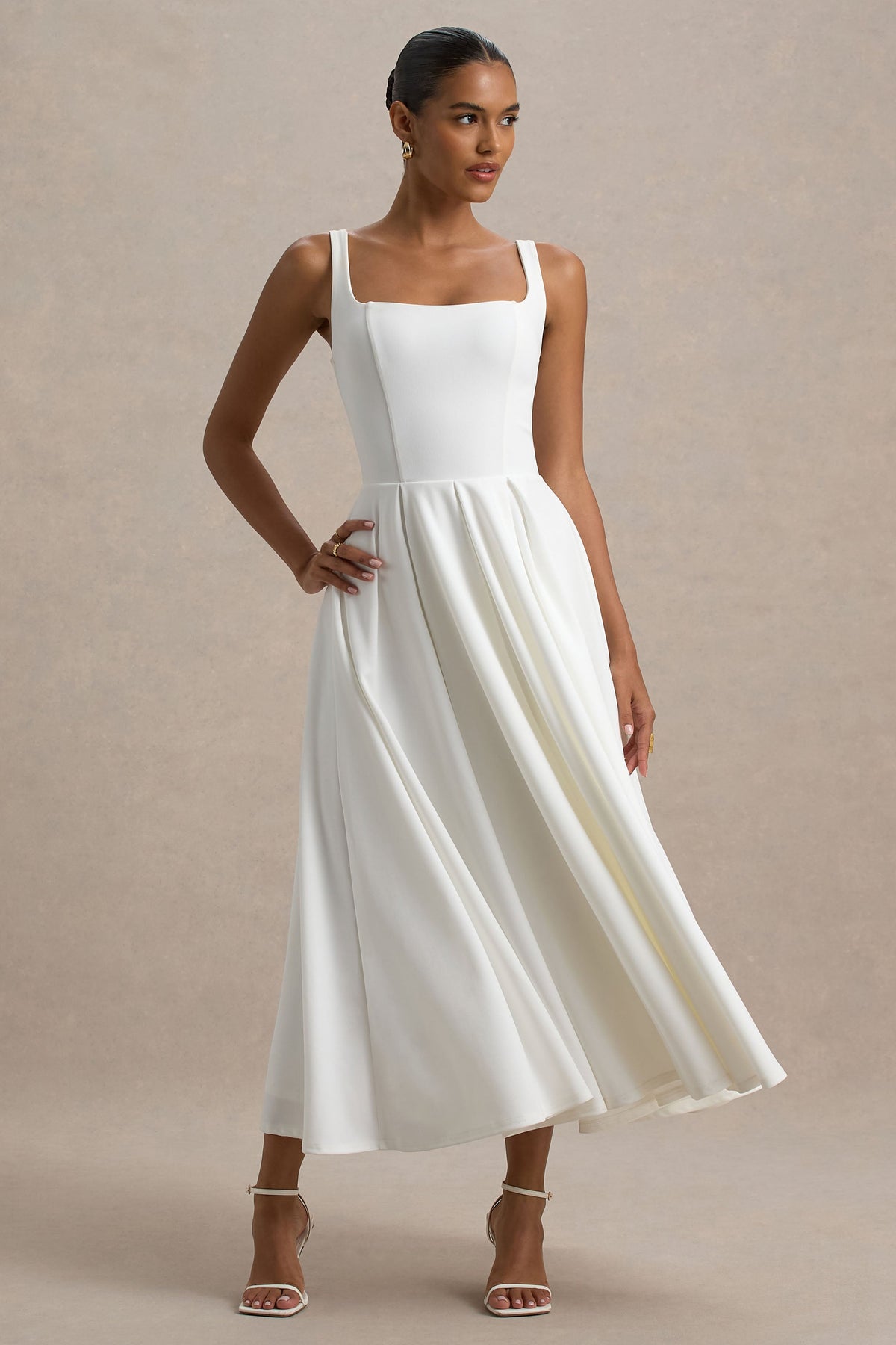 Parina | Vestido midi blanco con escote cuadrado y falda voluminosa