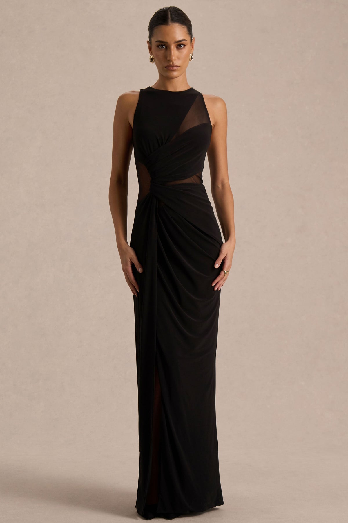 Opaline | Vestido Largo negro con cuello redondo