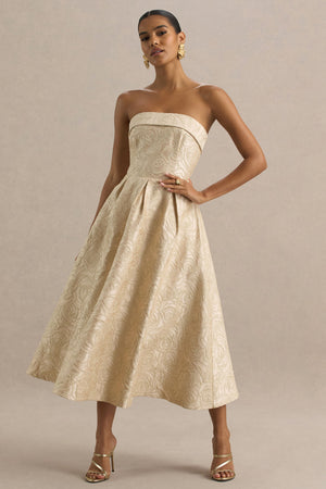 Hypnotic | Vestido Midi Dorado de Jacquard con Escote Bandeau y falda plisada