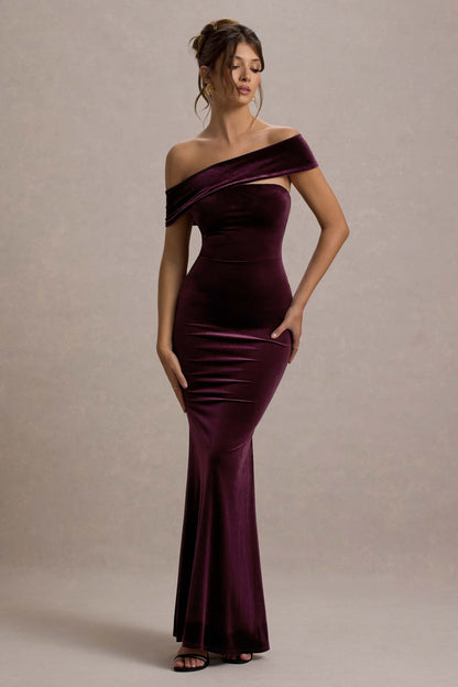 Candela | Vestido largo de Terciopelo morado con Escote Bardot Asimétrico
