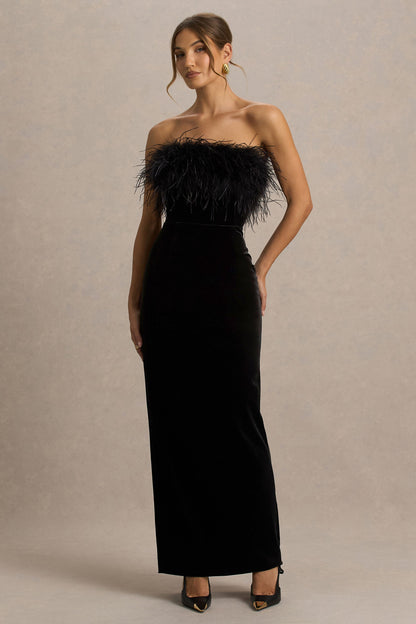 Arella | Vestido Largo de terciopelo negro con escote bandeau y ribete de plumas